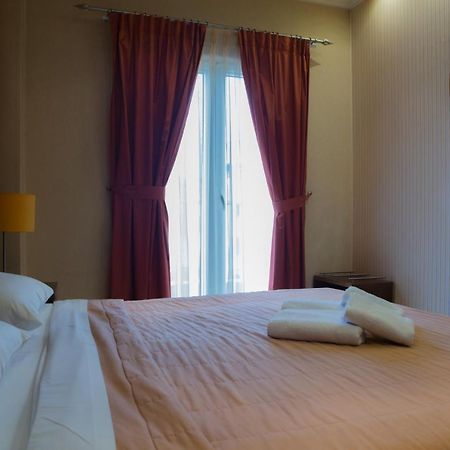 Lidra Hotel Aridaía Ngoại thất bức ảnh